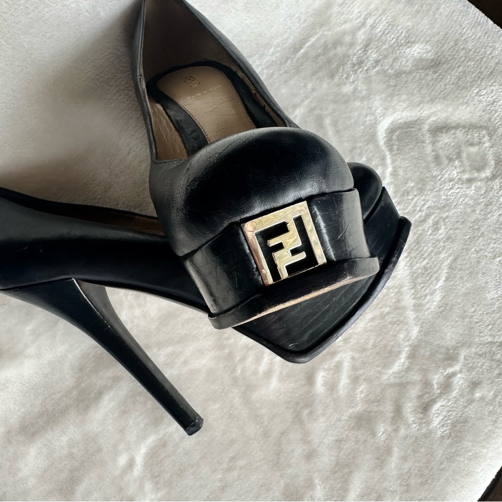 Fendi Fendista Black Leather Heels Platform Gold Logo Size 40 EU US 10 - Picture 6 of 12